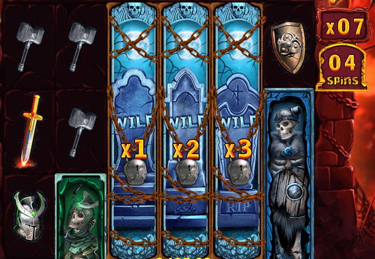Warrior Graveyard Death Spins locked wild reels
